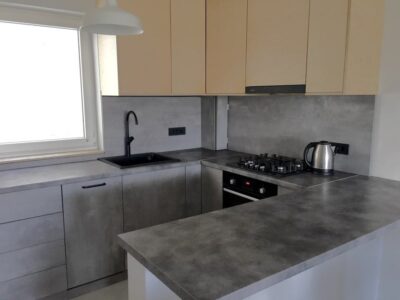 IZNAJMLJUJE SE POTPUNO OPREMLJEN 2,5 STAN – TREŠNJEVKA
